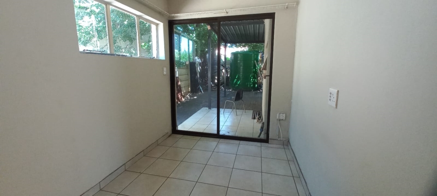 3 Bedroom Property for Sale in Roosheuwel North West